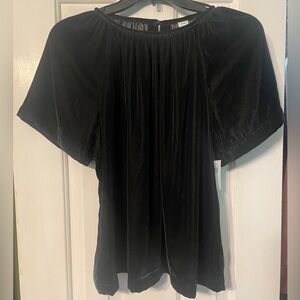 Old navy velvet shirt